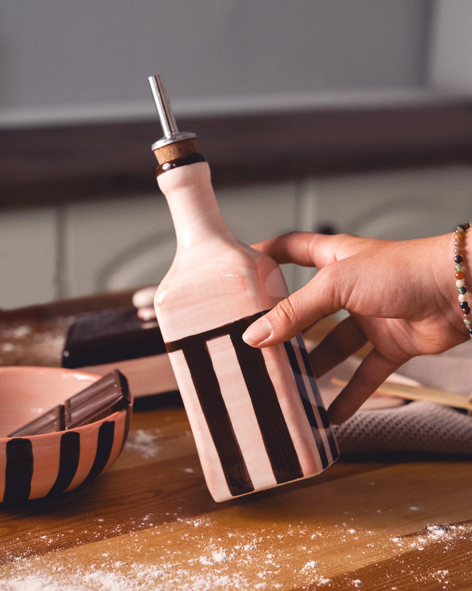 Handmade Ceramic Oil Dispenser | Chocolate | 475ml