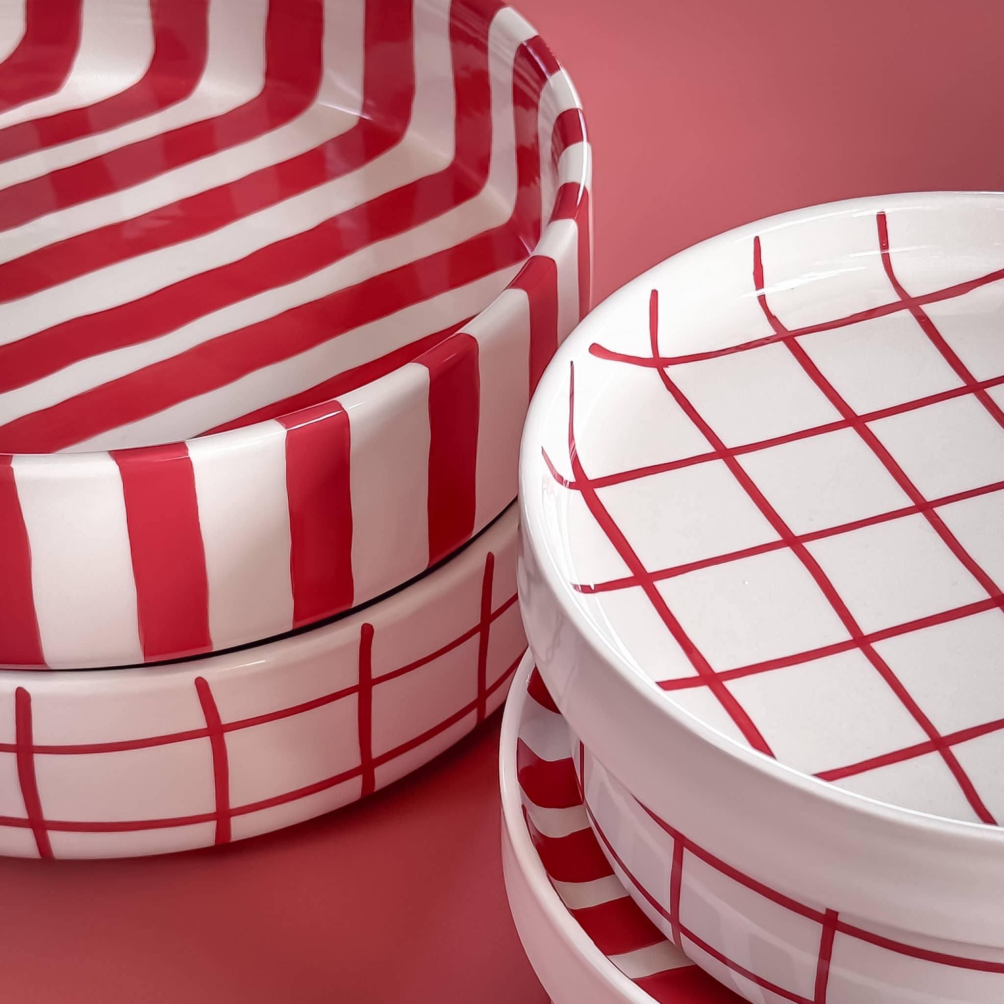 Handmade Ceramic Serving Bowl | Tomato Red Stripes | 22.5 cm