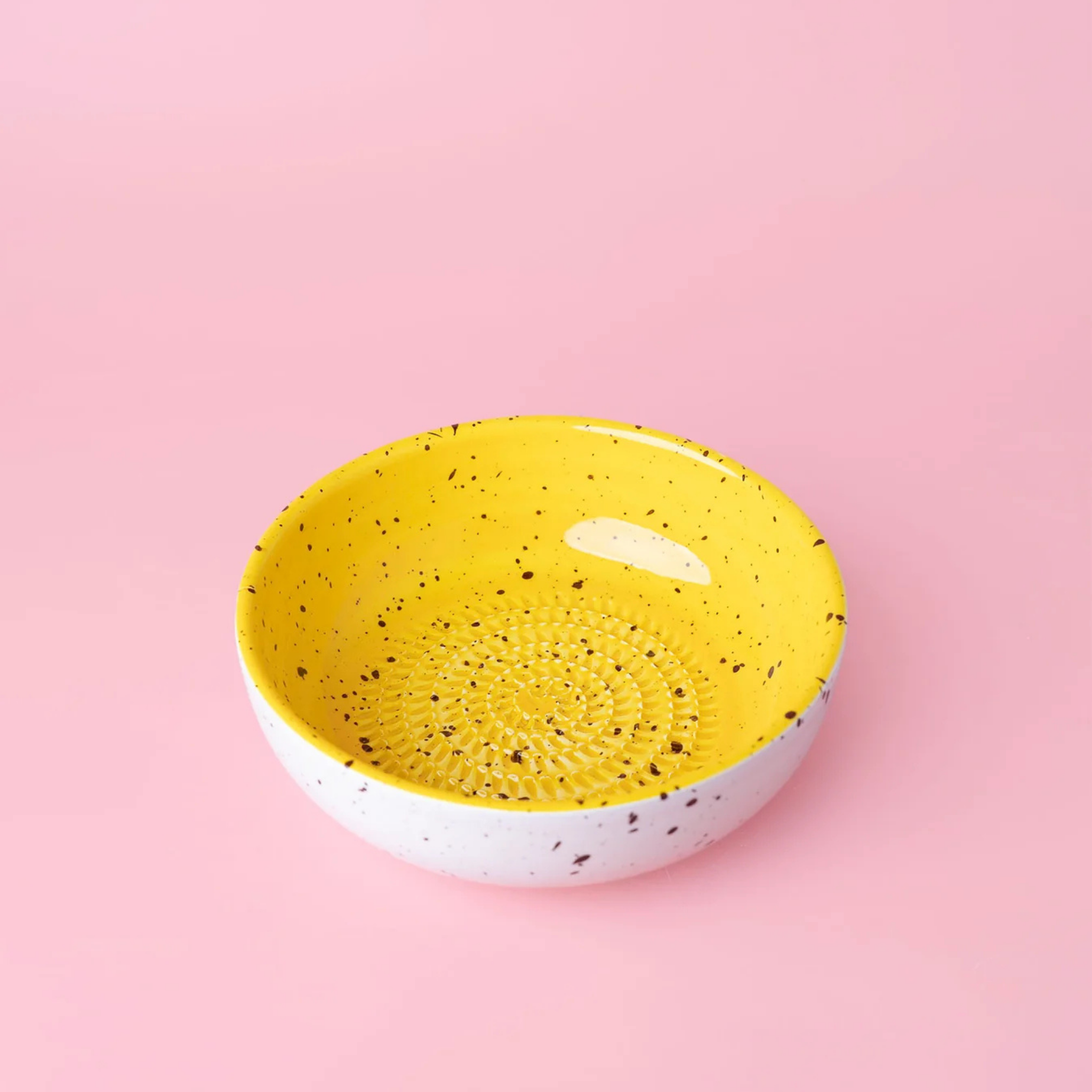 DUO SET | Handmade Ceramic Oil Dispenser & Grater Plate | Yellow Freckles