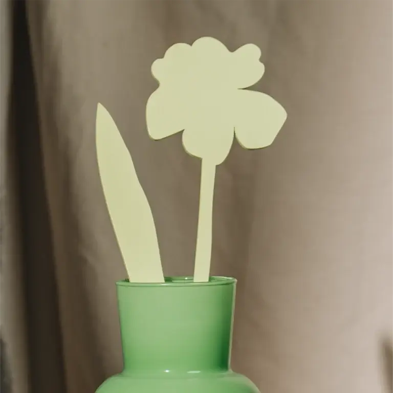Decorative Wooden Flower | Green Daffodil